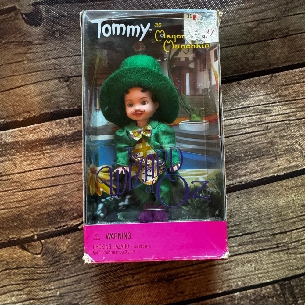 🎩 Vintage 2000 Mattel Tommy as “Mayor Munchkin” | Wizard of Oz Collection | NIB